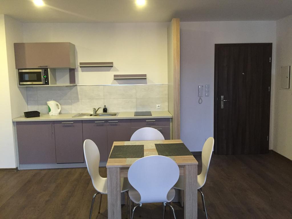 זיילונה גאורה Apartamenty Przy Starowce מראה חיצוני תמונה