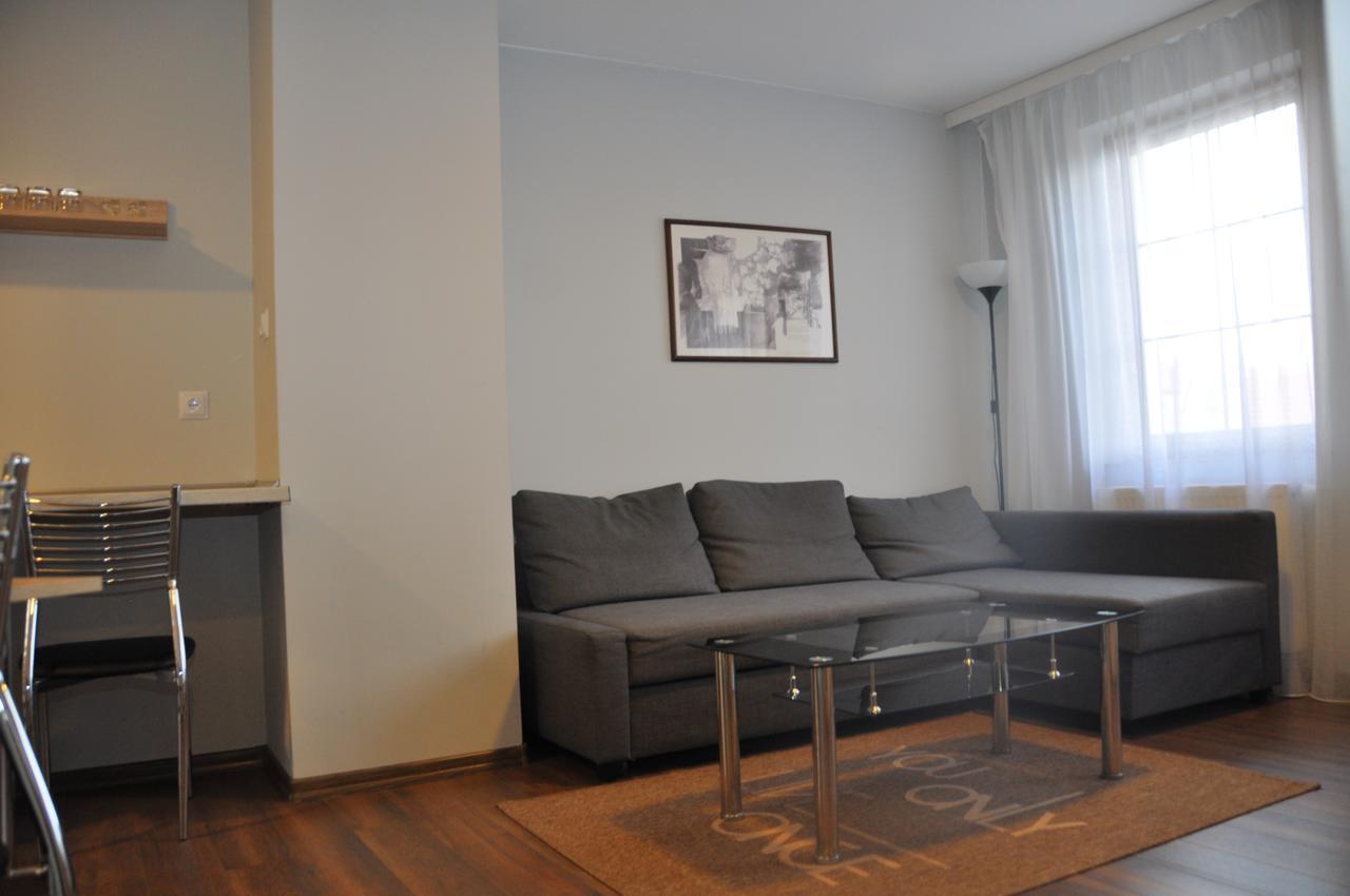 זיילונה גאורה Apartamenty Przy Starowce מראה חיצוני תמונה