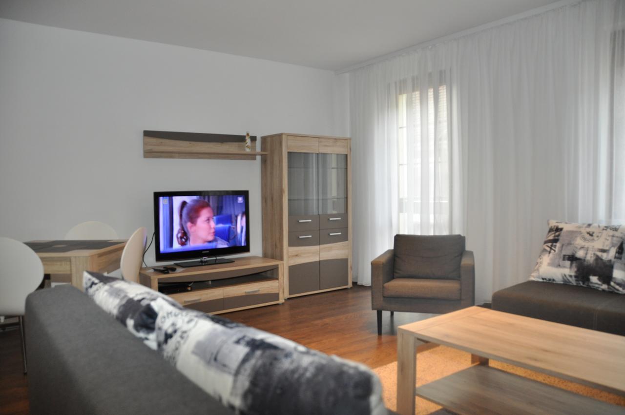 זיילונה גאורה Apartamenty Przy Starowce מראה חיצוני תמונה